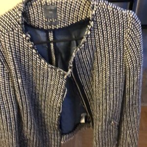 Gap spring jacket